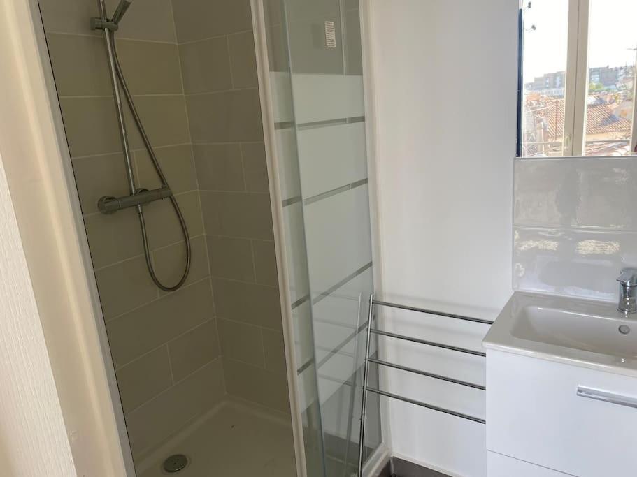 Bel Appartement T1 30M2 Centre Historique Aubagne Ngoại thất bức ảnh